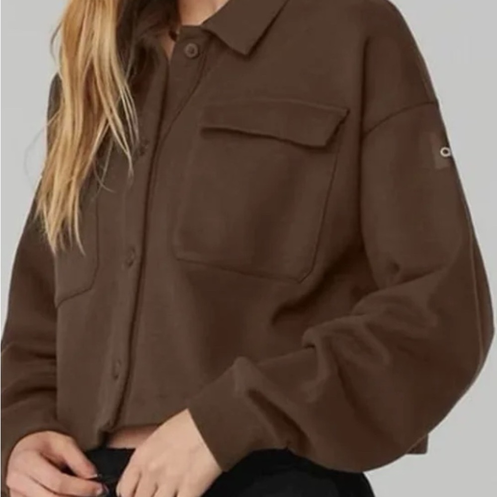Alo Renown Cropped Button-Up Pullover Mocha Color size Small